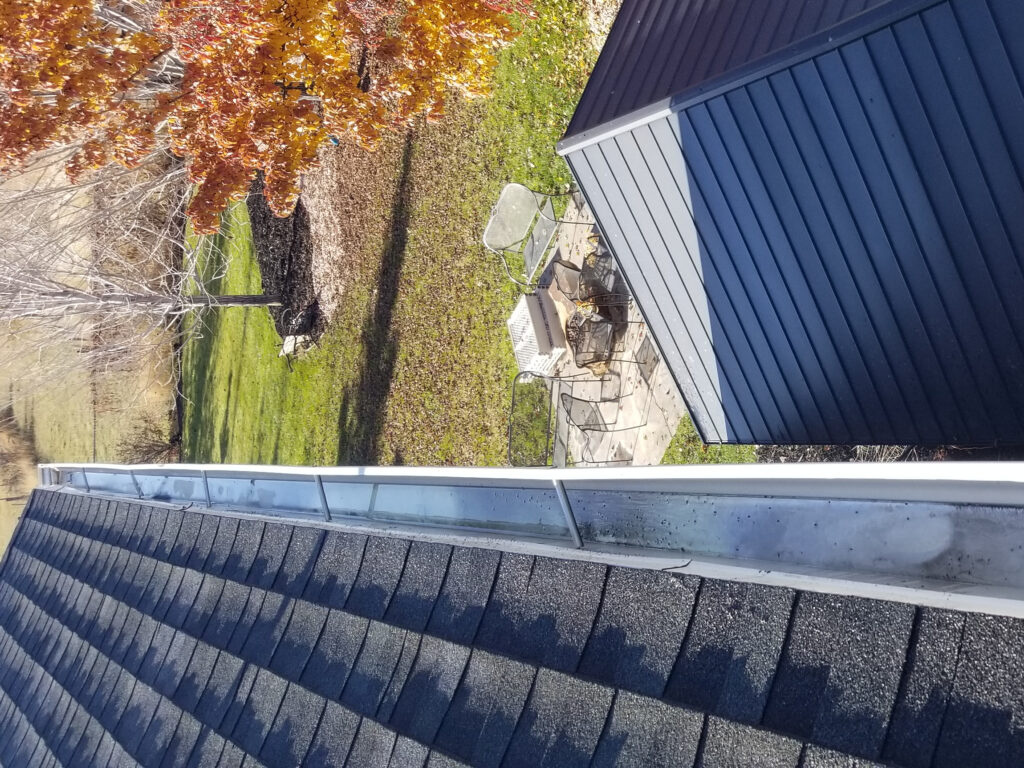Gutter cleaning services in Utah – preventing water damage and keeping homes safe with Sqeegee Clean.